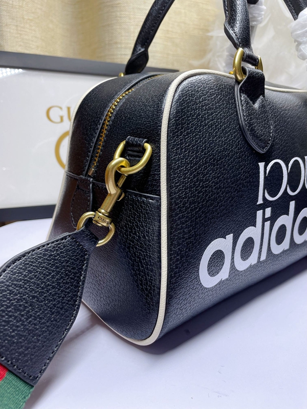 激安グッチバッグコピー角部分ディテール